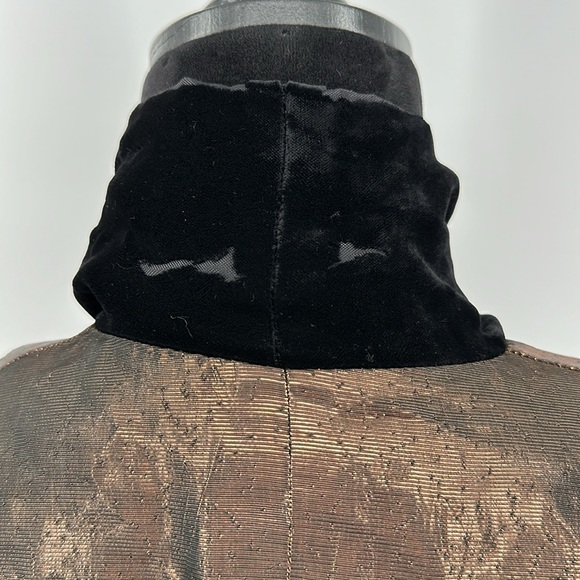 Vintage cape by Sosnik’s Winsont Salem copper with black velvet neck tie capelet - Picture 6 of 12